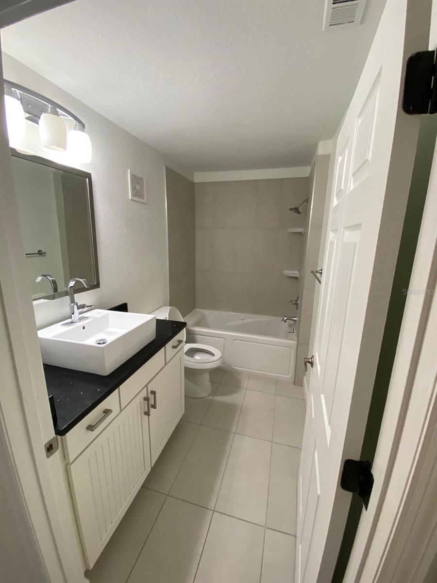 5475 VINELAND RD #8311, ORLANDO, FL, 32811