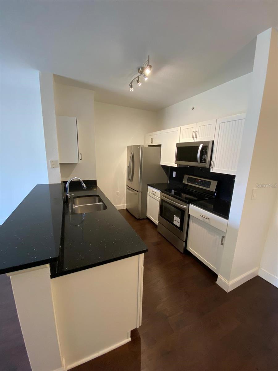 5475 VINELAND RD #8311, ORLANDO, FL, 32811