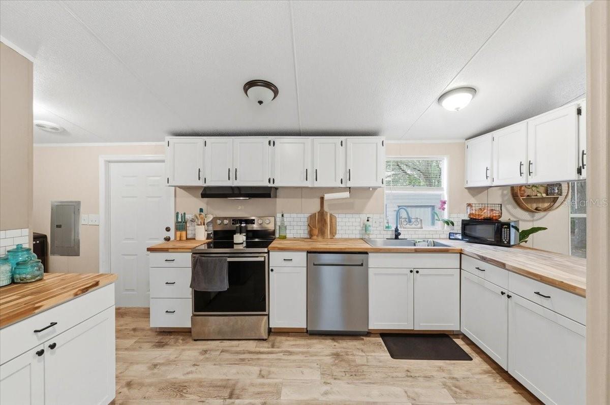 4810 MYRTLE VIEW DR N, MULBERRY, FL, 33860