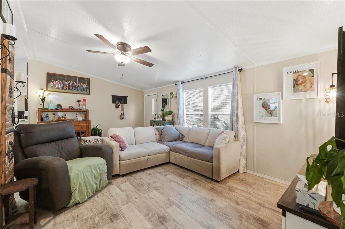 4810 MYRTLE VIEW DR N, MULBERRY, FL, 33860