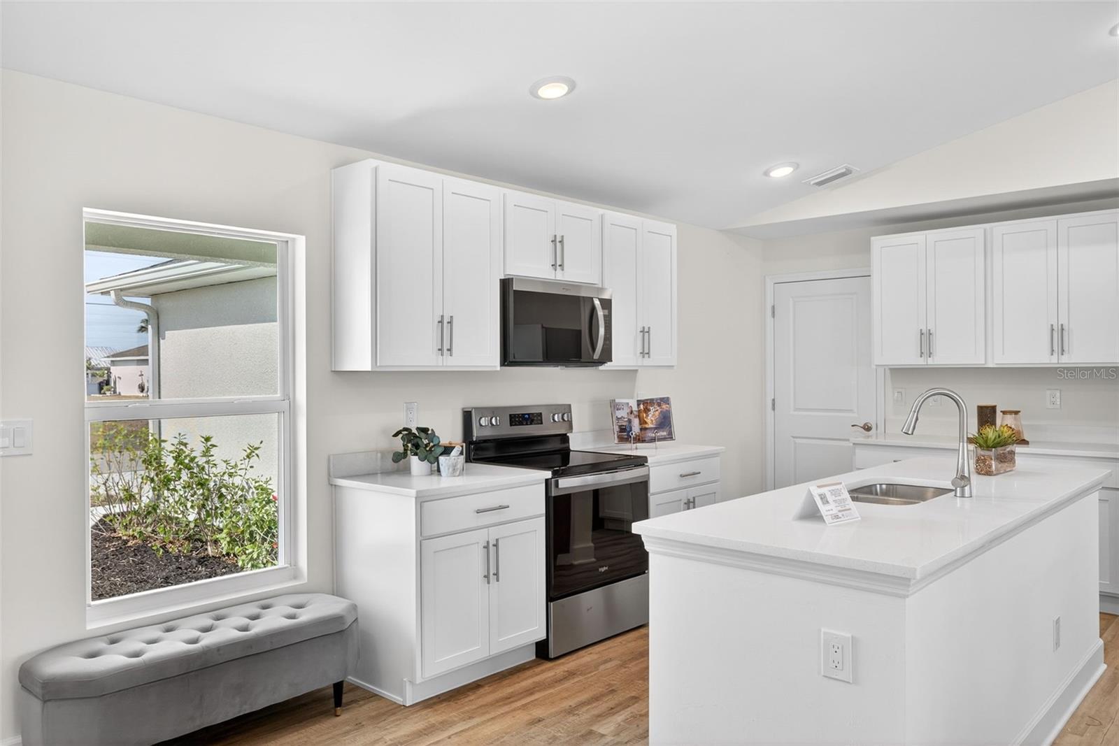17173 GLENVIEW AVE, PORT CHARLOTTE, FL, 33954