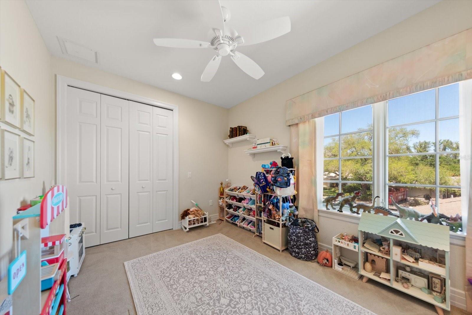 305 EASTLEIGH DR, BELLEAIR, FL, 33756
