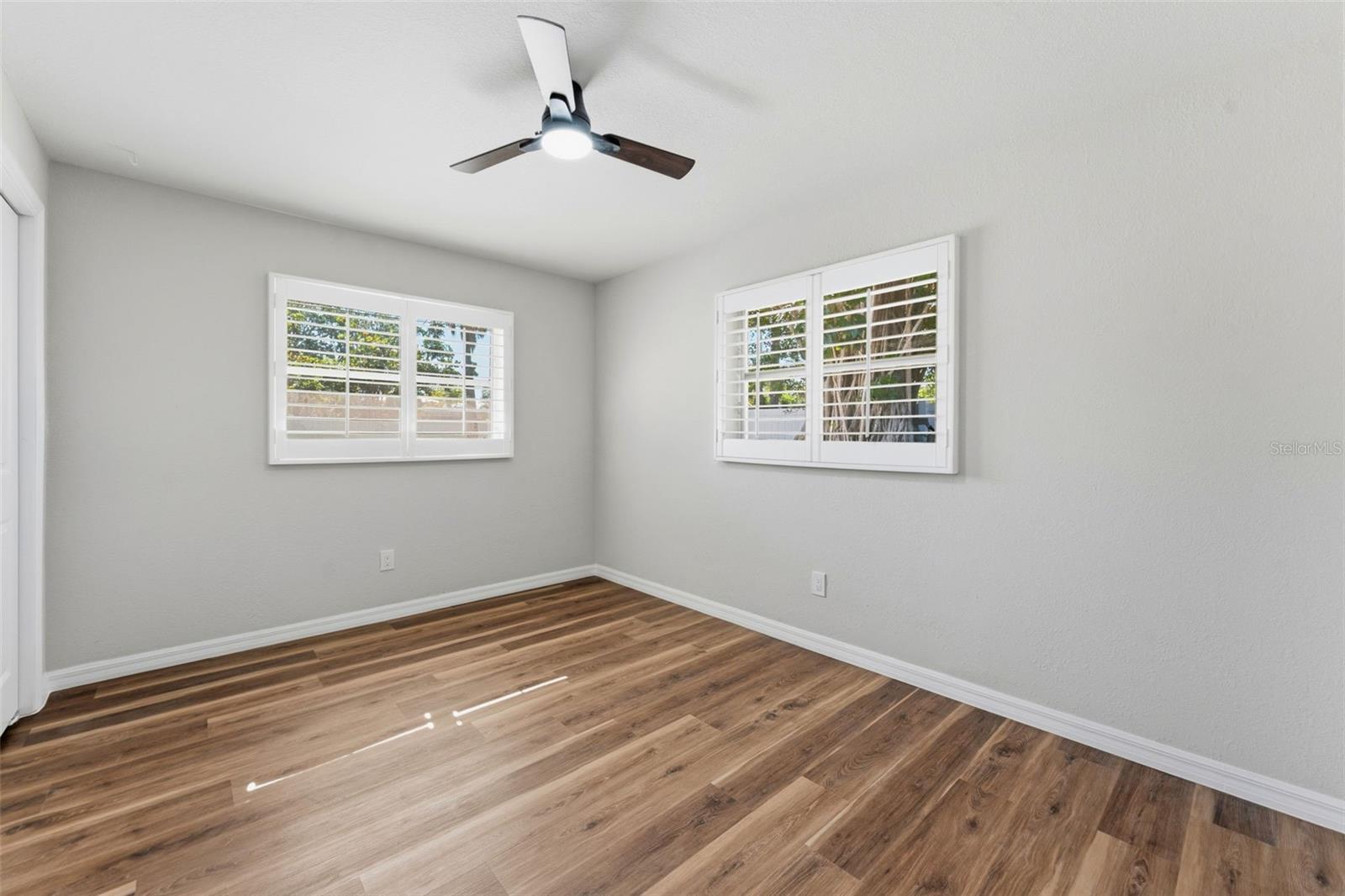 110 92ND AVE NE, ST PETERSBURG, FL, 33702