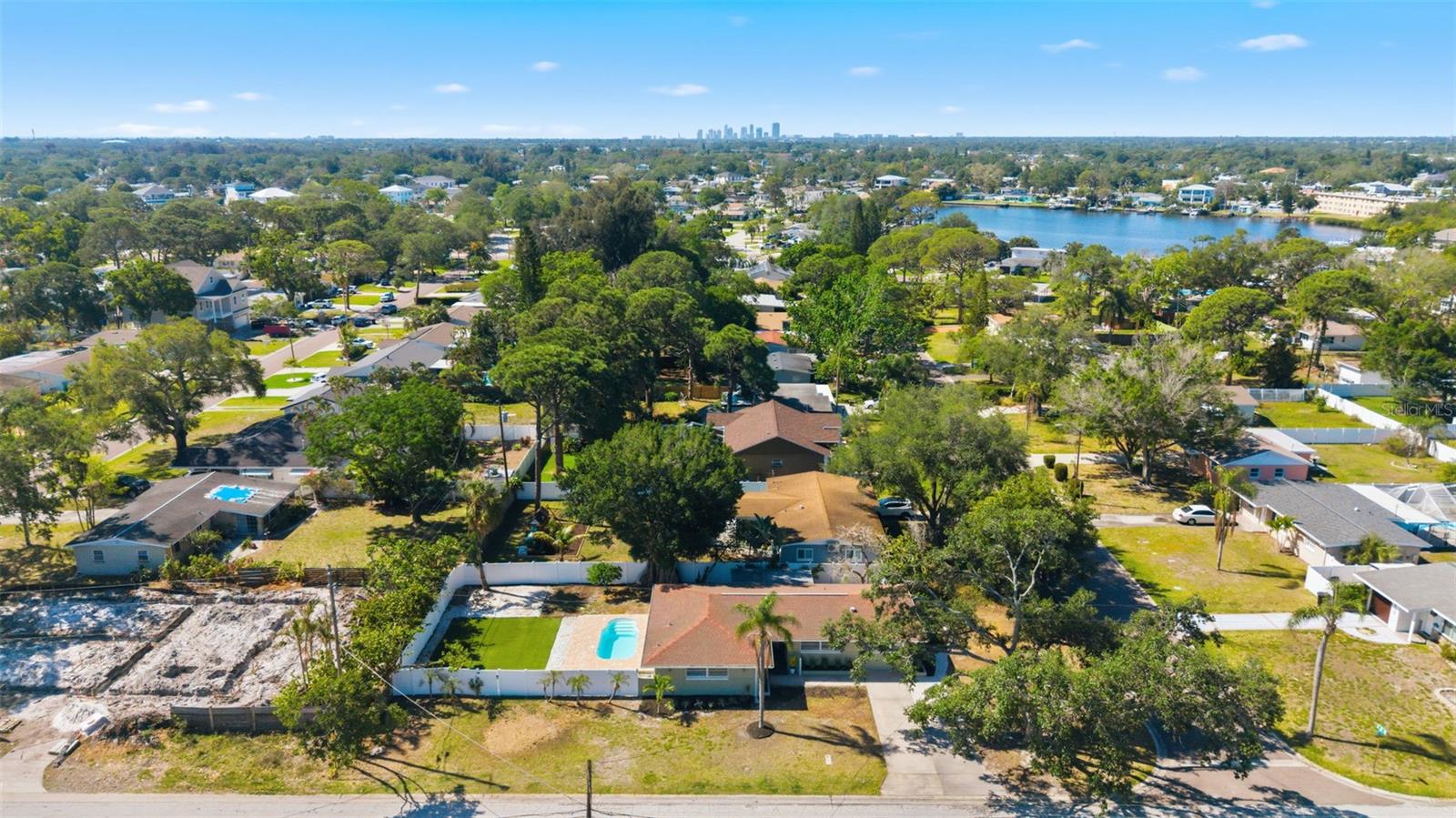 110 92ND AVE NE, ST PETERSBURG, FL, 33702