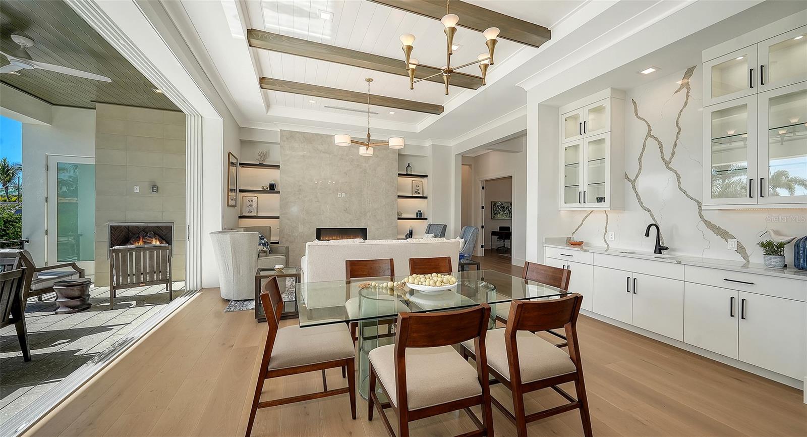 558 VENICE LN, SARASOTA, FL, 34242