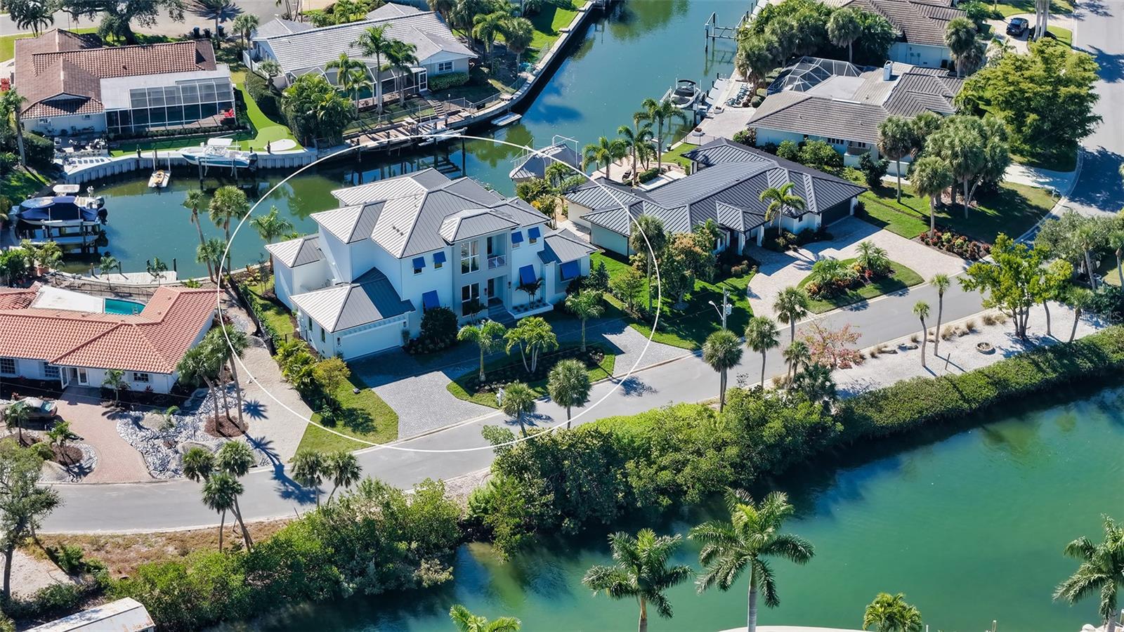 558 VENICE LN, SARASOTA, FL, 34242