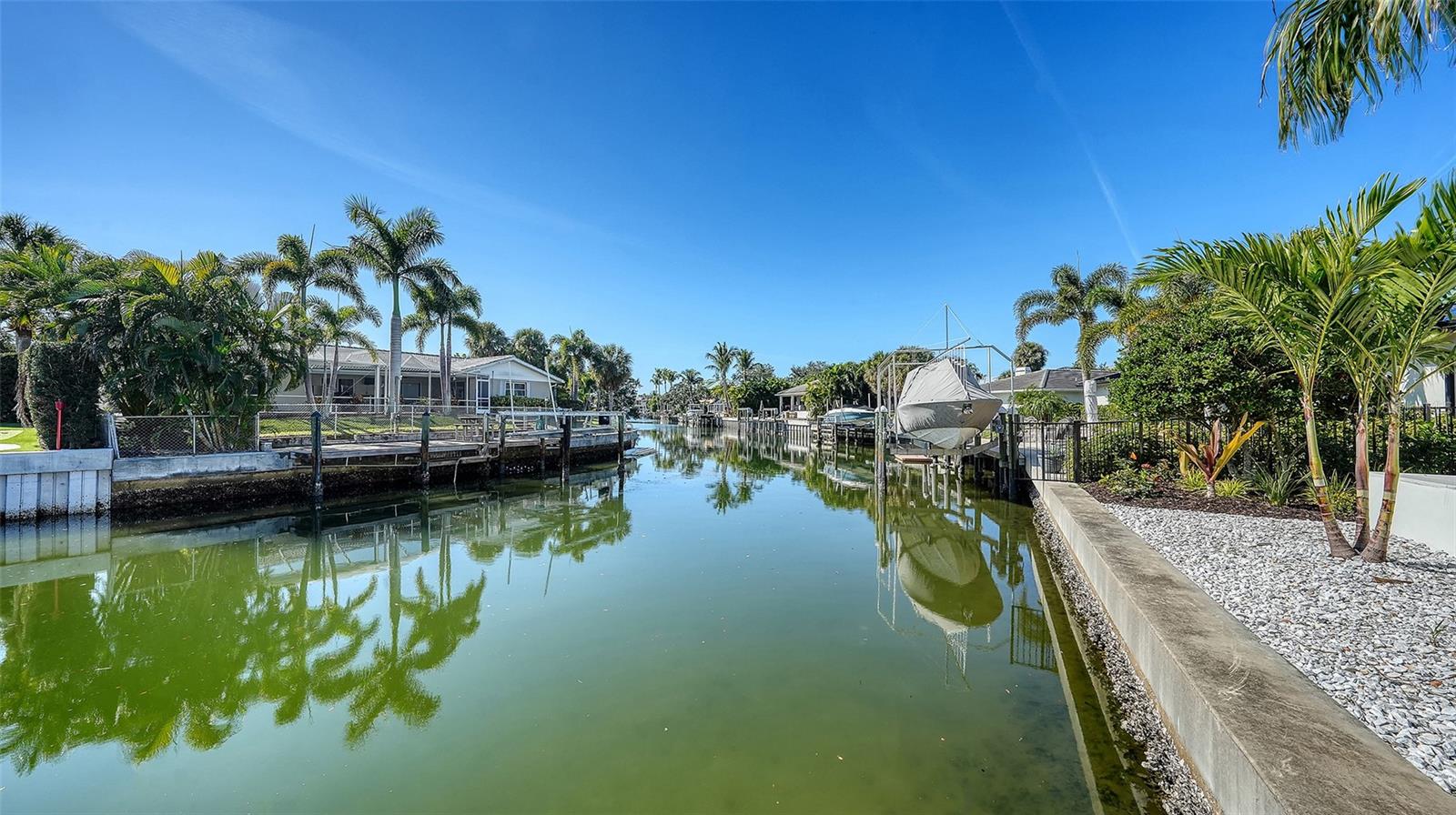 558 VENICE LN, SARASOTA, FL, 34242