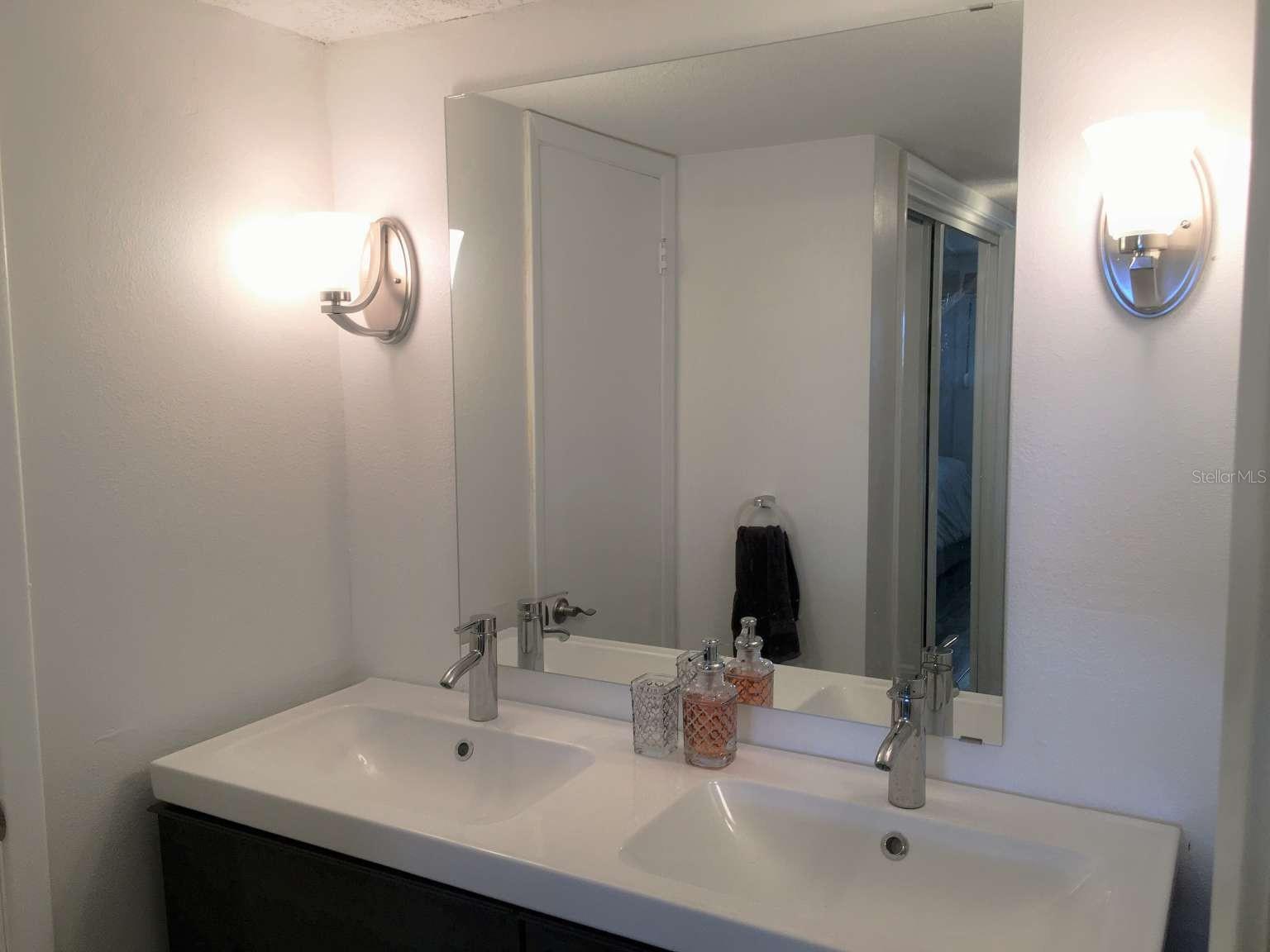 5000 GULF BLVD #303, ST PETERSBURG, FL, 33706