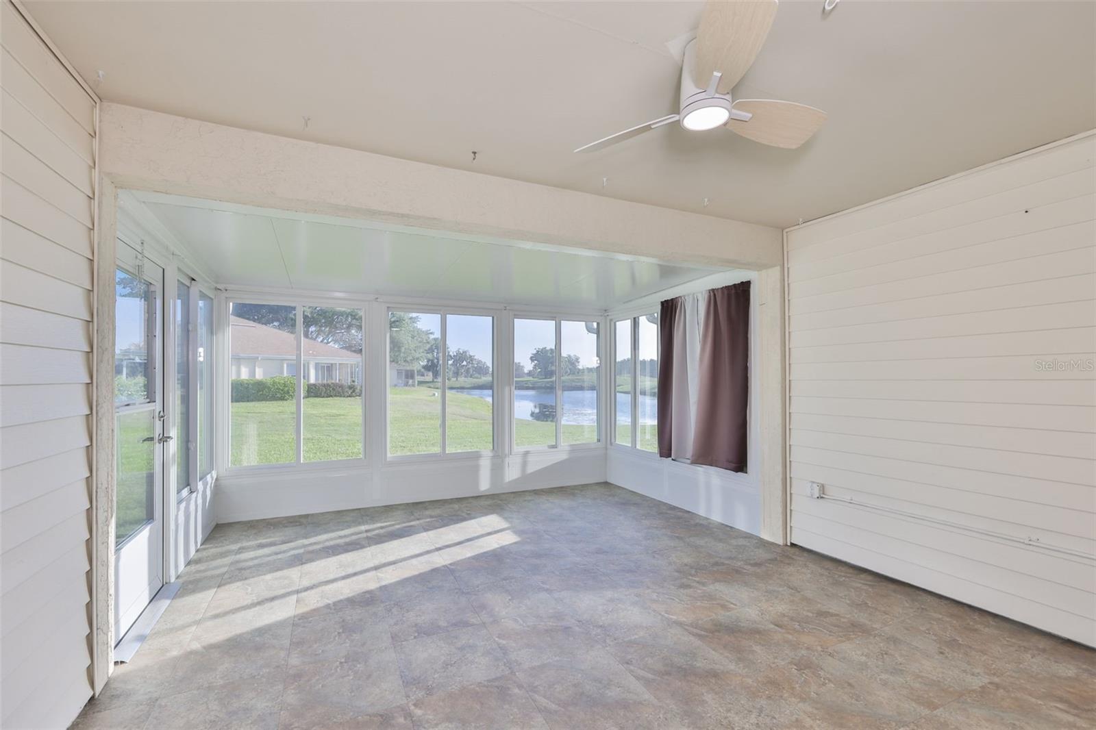 2020 NANTUCKET DR, SUN CITY CENTER, FL, 33573