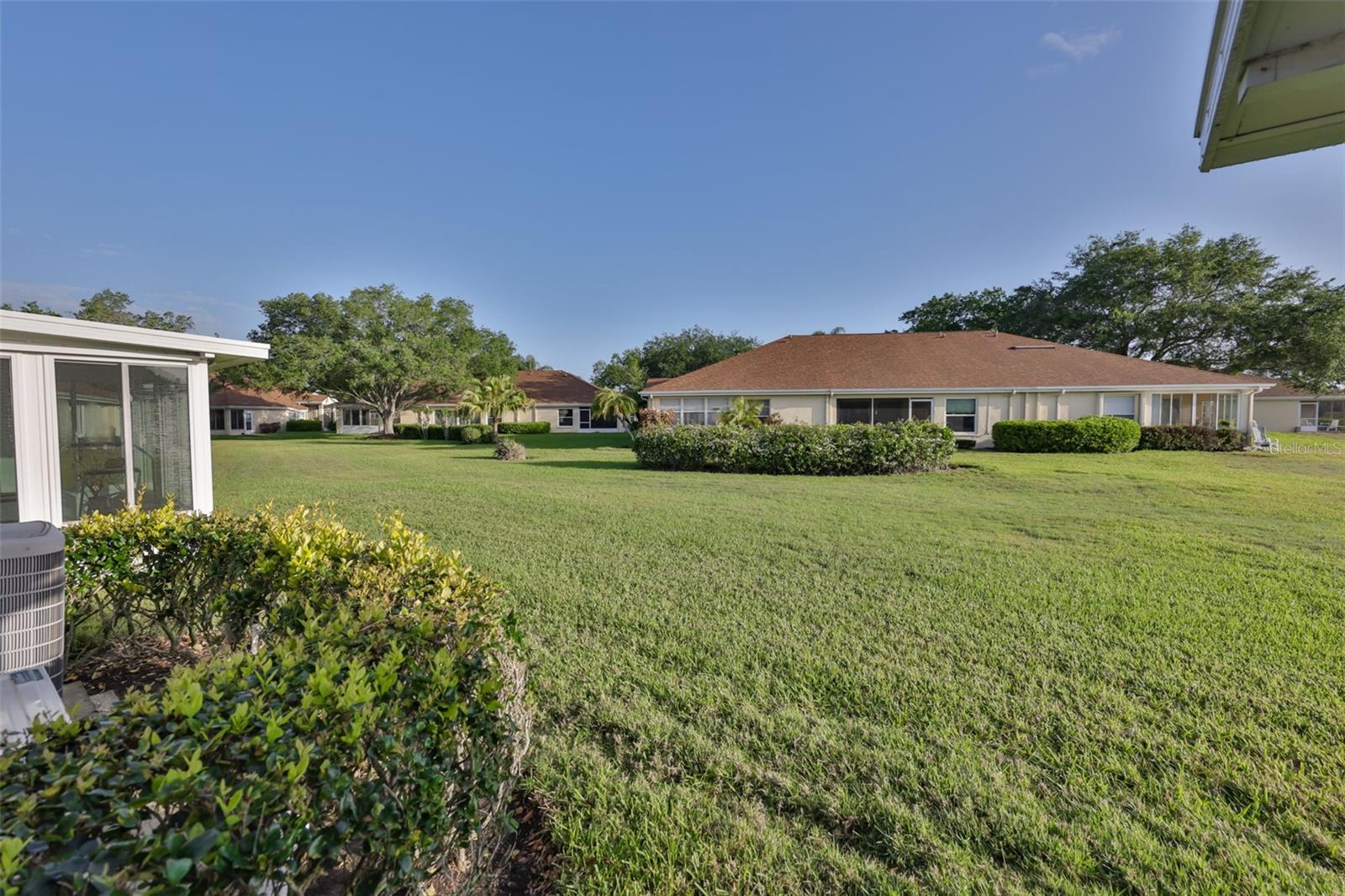 2020 NANTUCKET DR, SUN CITY CENTER, FL, 33573