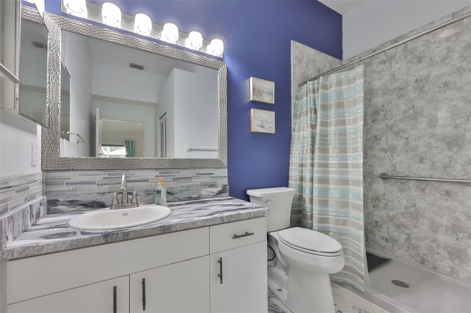 2020 NANTUCKET DR, SUN CITY CENTER, FL, 33573
