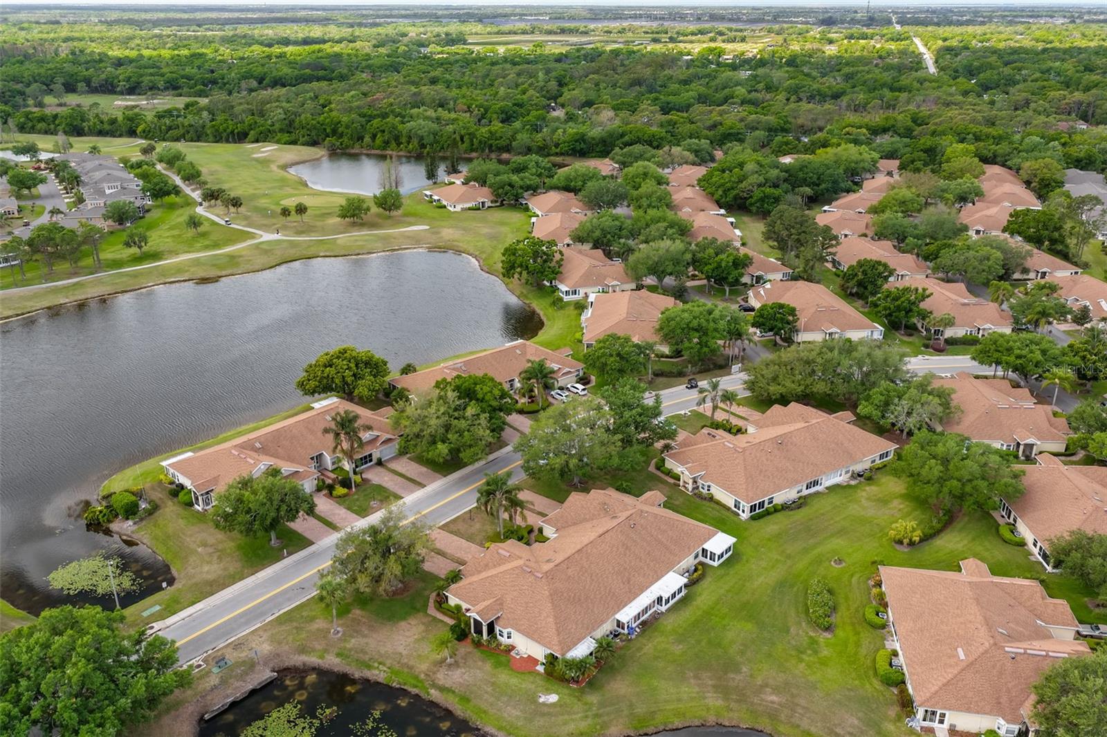 2020 NANTUCKET DR, SUN CITY CENTER, FL, 33573