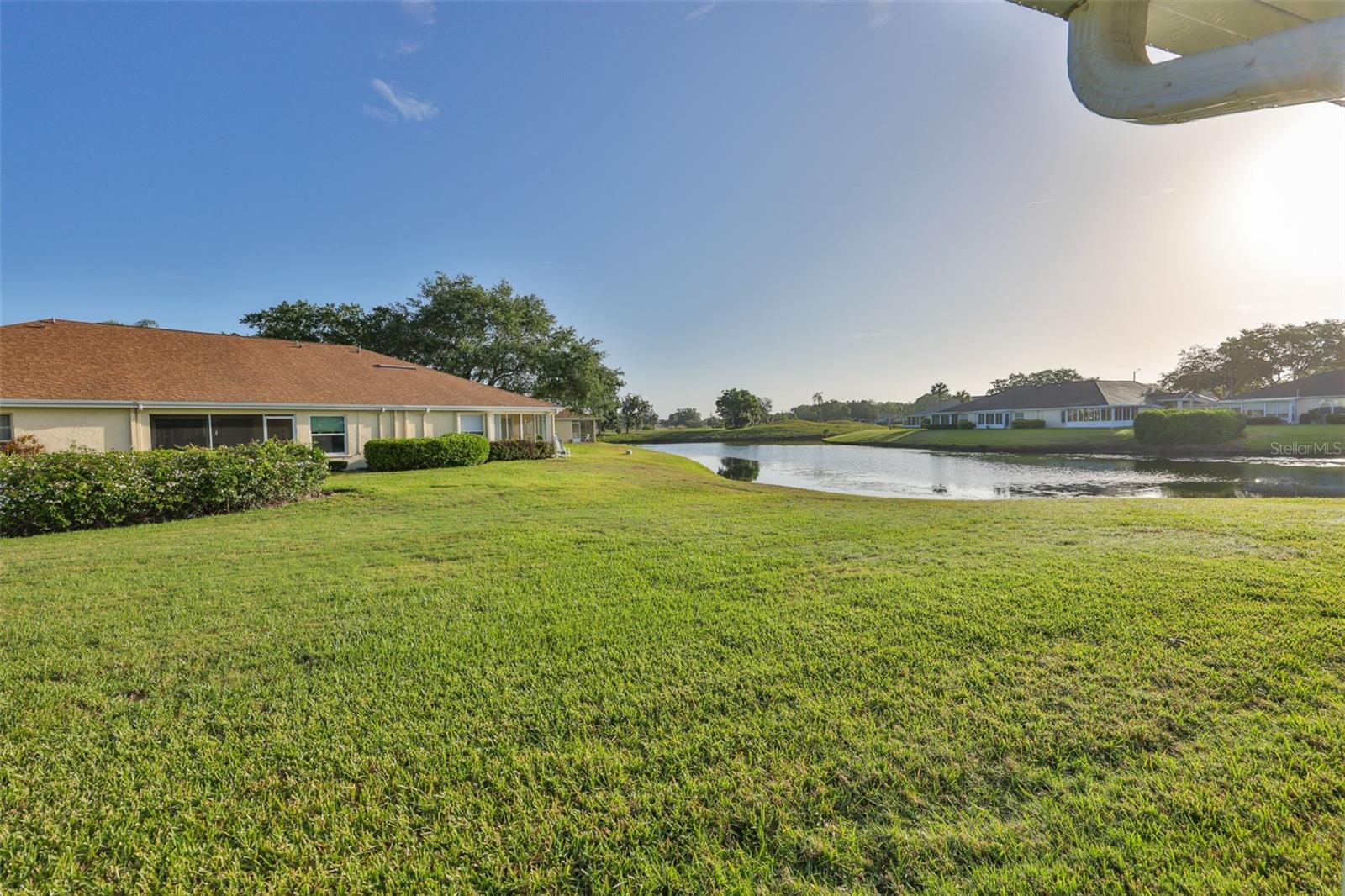 2020 NANTUCKET DR, SUN CITY CENTER, FL, 33573