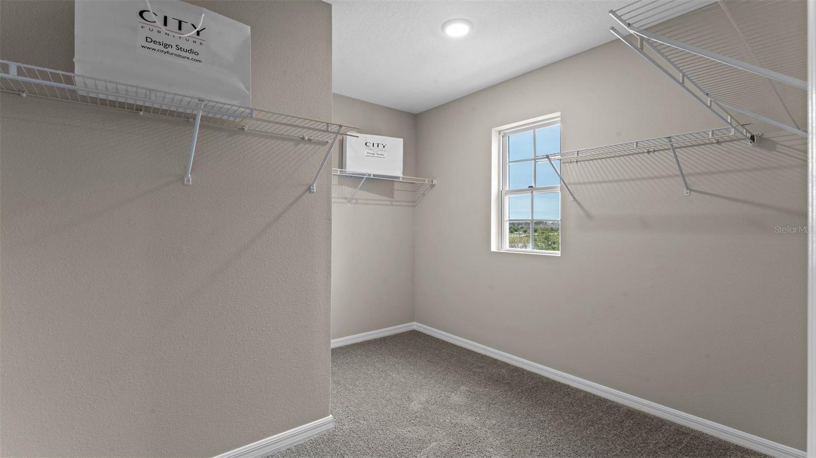 2061 WALNUT CREEK DR, KISSIMMEE, FL, 34744