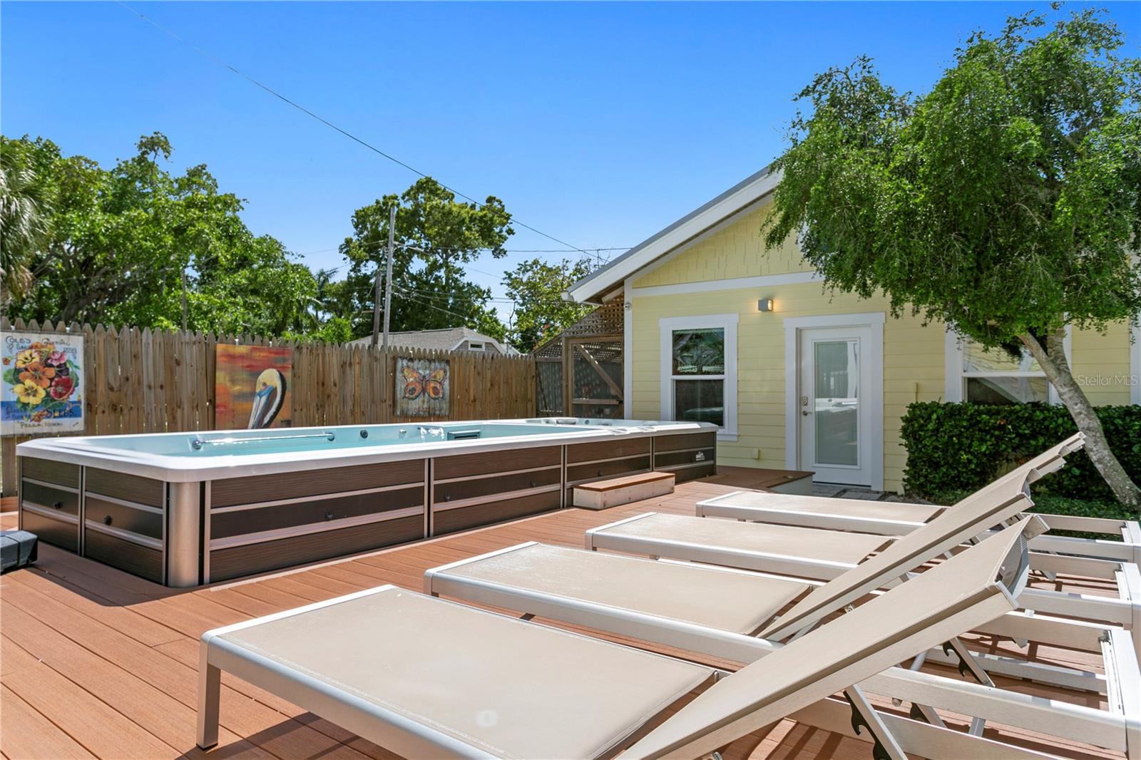 1803 BEACH DR SE, ST PETERSBURG, FL, 33705
