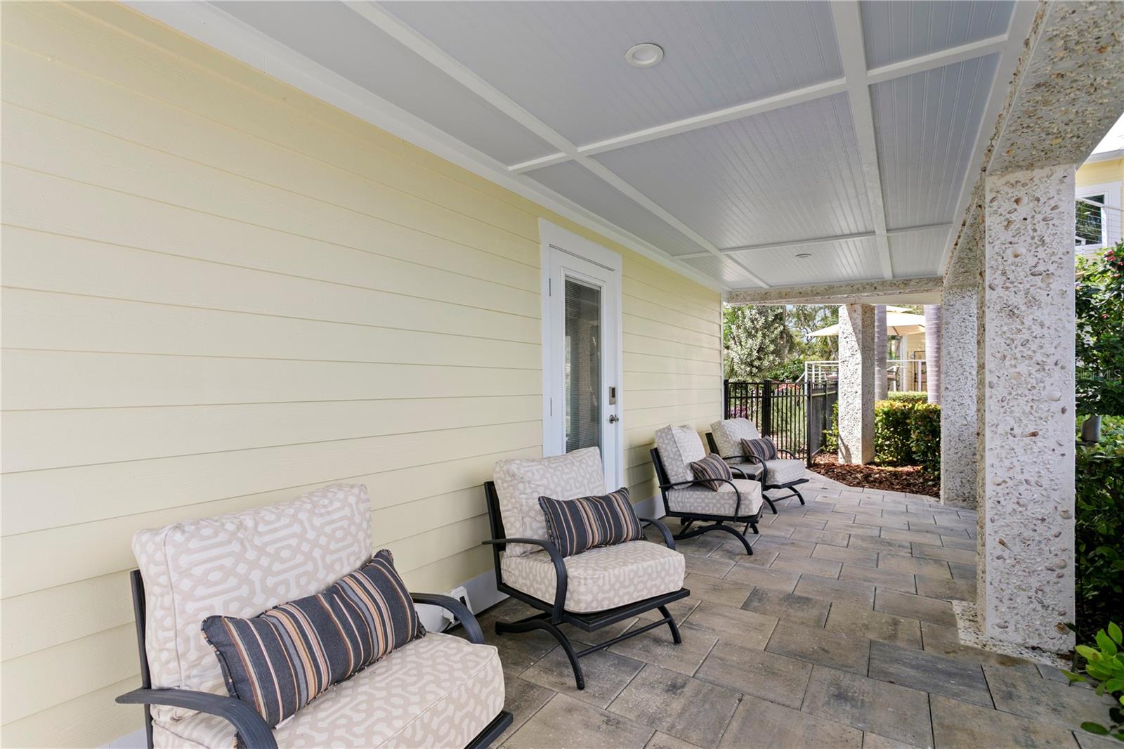 1803 BEACH DR SE, ST PETERSBURG, FL, 33705
