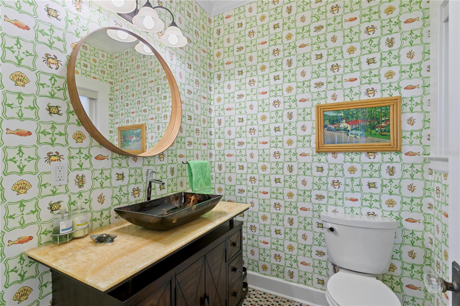 1803 BEACH DR SE, ST PETERSBURG, FL, 33705
