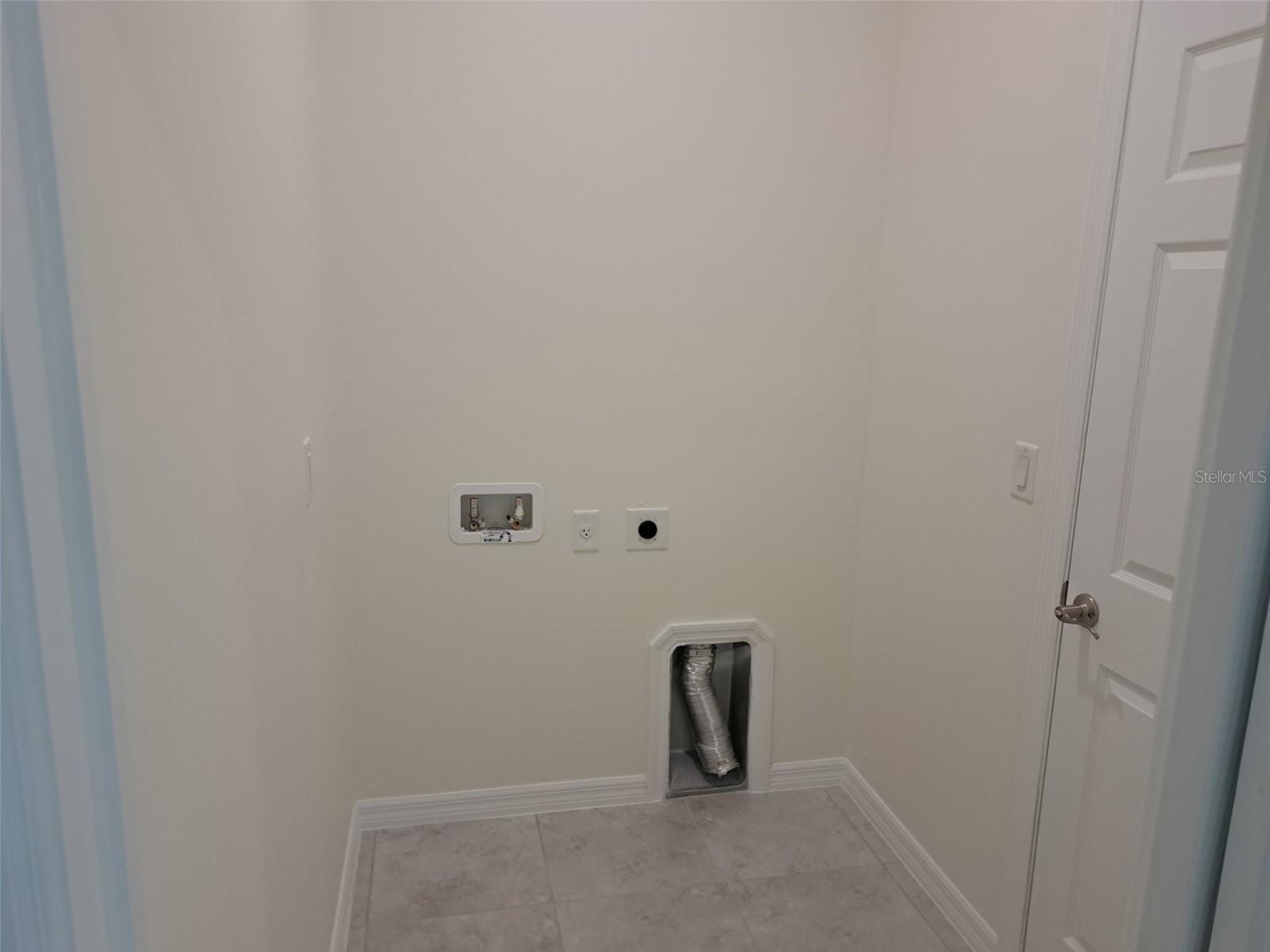 138 JADE ST, ROTONDA WEST, FL, 33947
