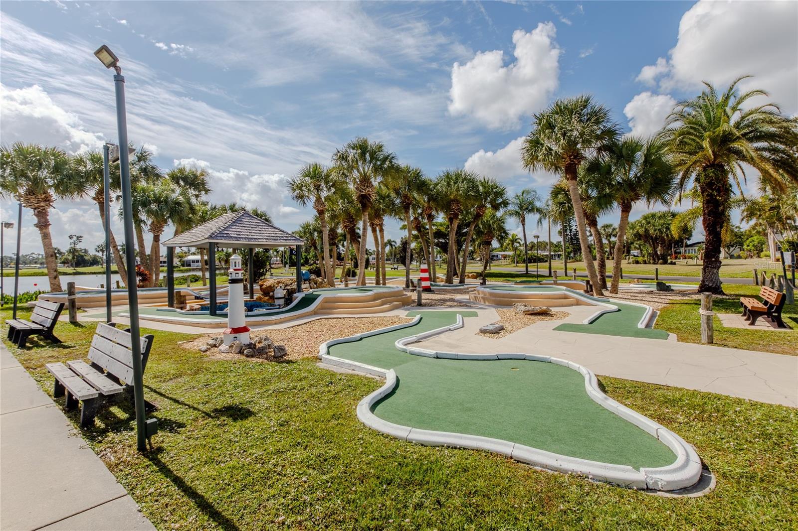 2100 KINGS HIGHWAY BLVD #137, PUNTA GORDA, FL, 33980