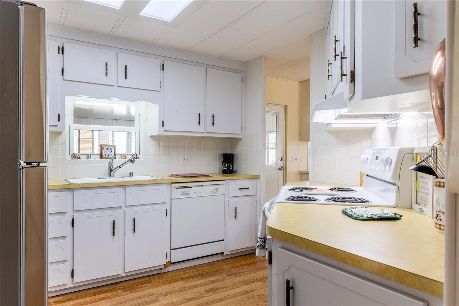 2100 KINGS HIGHWAY BLVD #137, PUNTA GORDA, FL, 33980