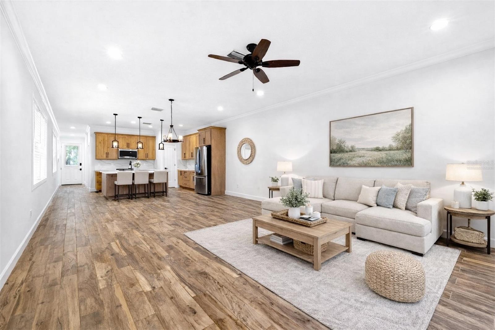 Image has been virtually staged.