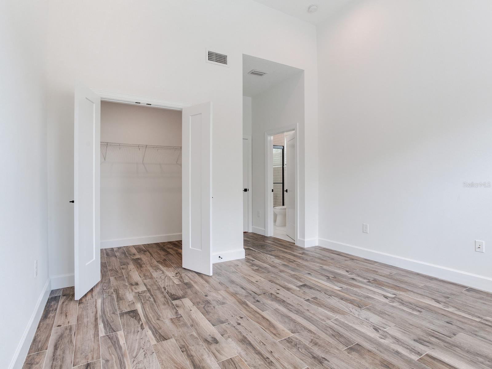 4413 W GRAY ST #2, TAMPA, FL, 33609
