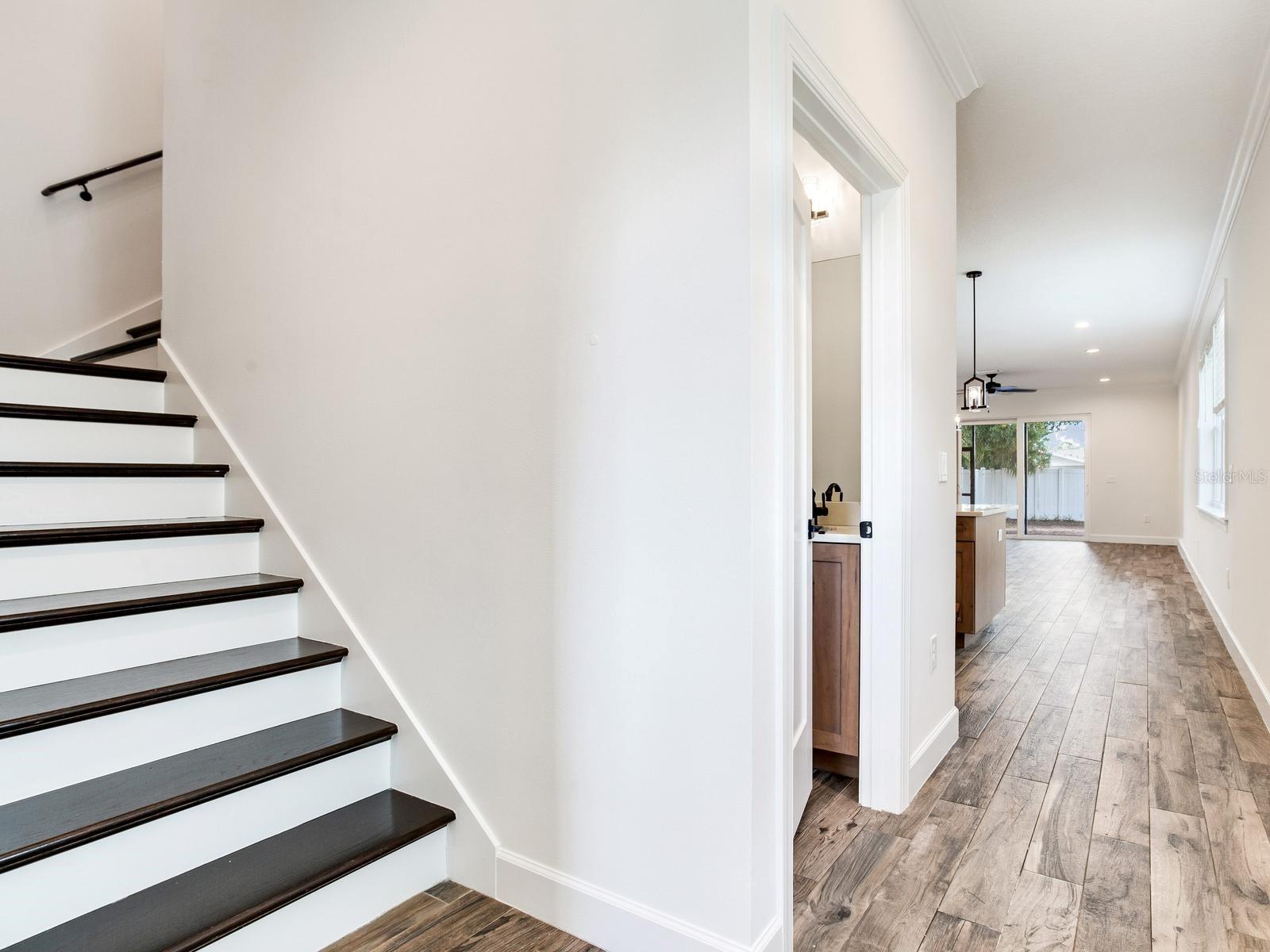 4413 W GRAY ST #2, TAMPA, FL, 33609