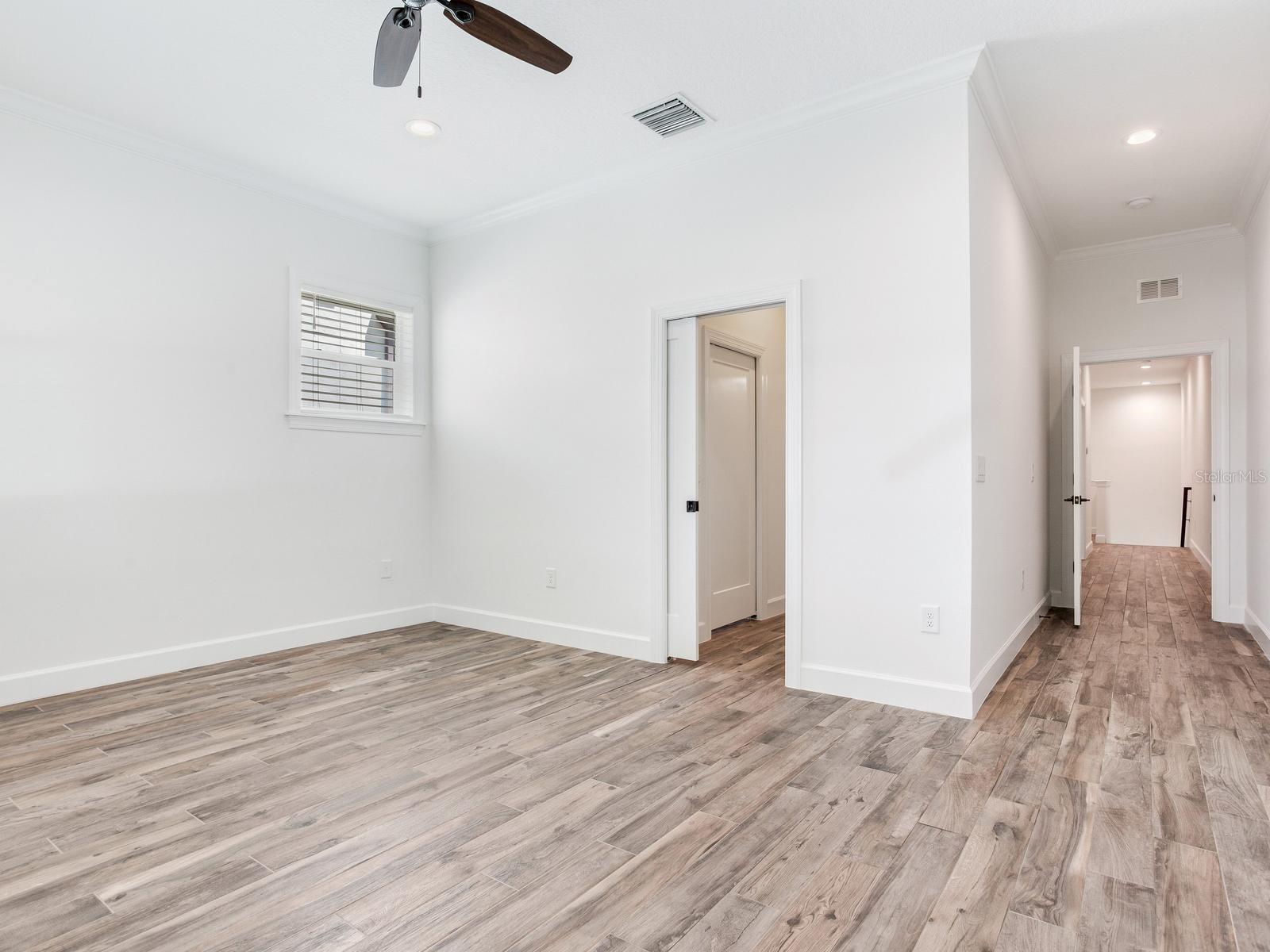4413 W GRAY ST #2, TAMPA, FL, 33609