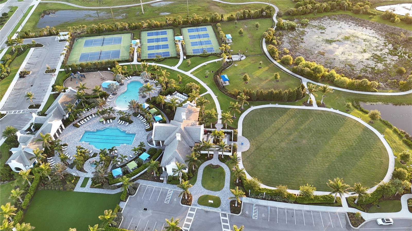 2550 WILD CHERRY PATH, SARASOTA, FL, 34240