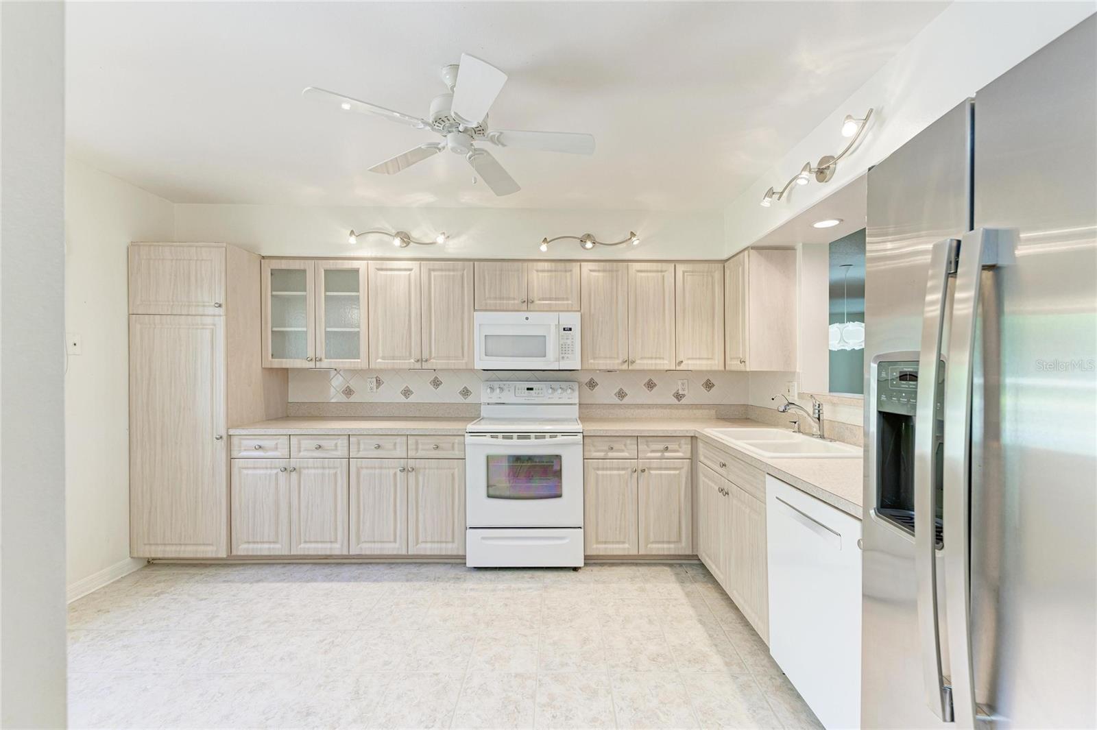 6101 34TH ST W #20B, BRADENTON, FL, 34210