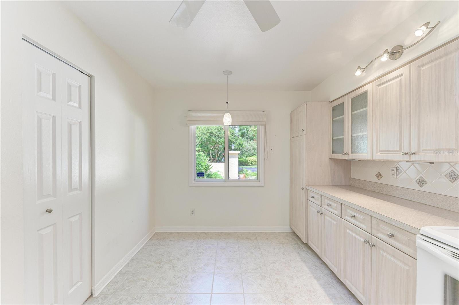 6101 34TH ST W #20B, BRADENTON, FL, 34210