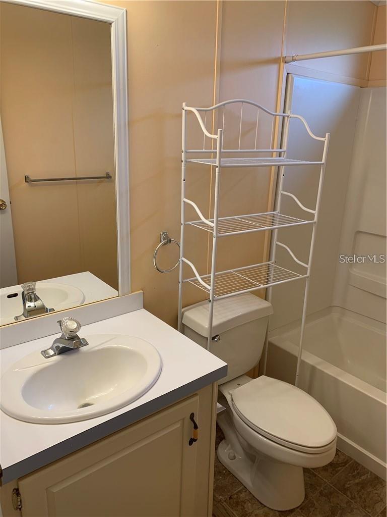 8731 LITHIA PINECREST RD, LITHIA, FL, 33547