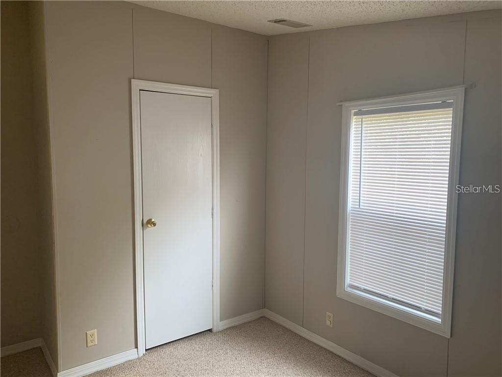 8731 LITHIA PINECREST RD, LITHIA, FL, 33547