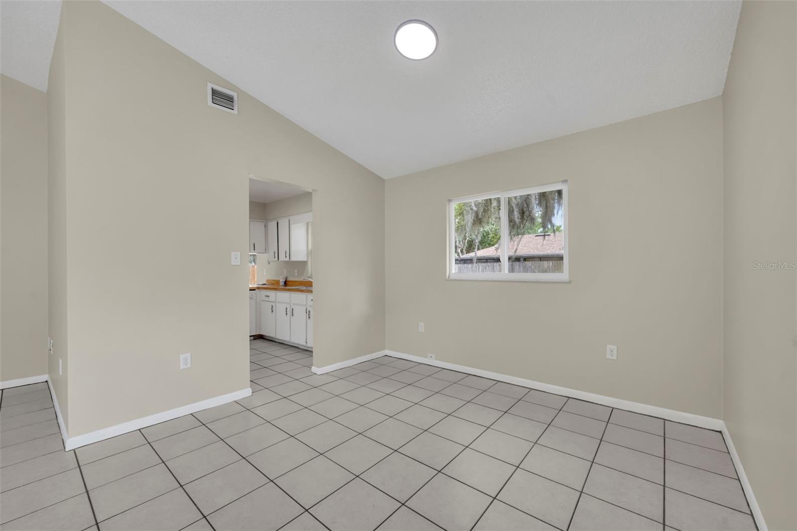 3046 N WINDCHIME CIR, APOPKA, FL, 32703