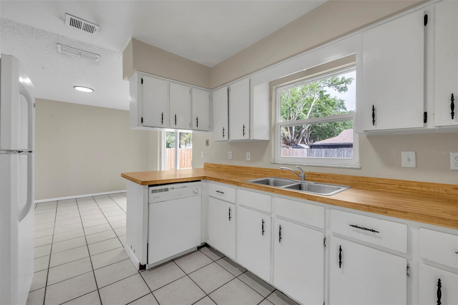 3046 N WINDCHIME CIR, APOPKA, FL, 32703