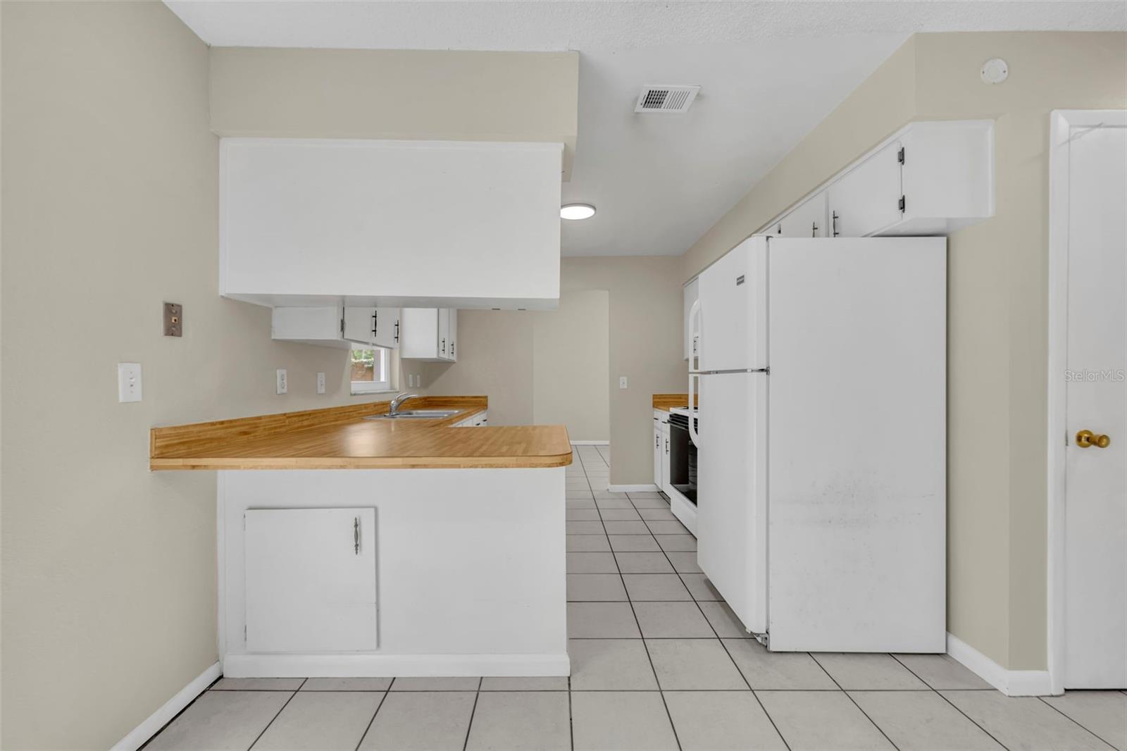 3046 N WINDCHIME CIR, APOPKA, FL, 32703