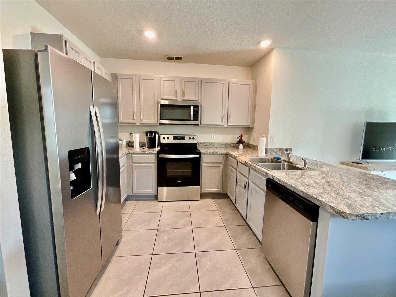 718 CHINOY RD, DAVENPORT, FL, 33837