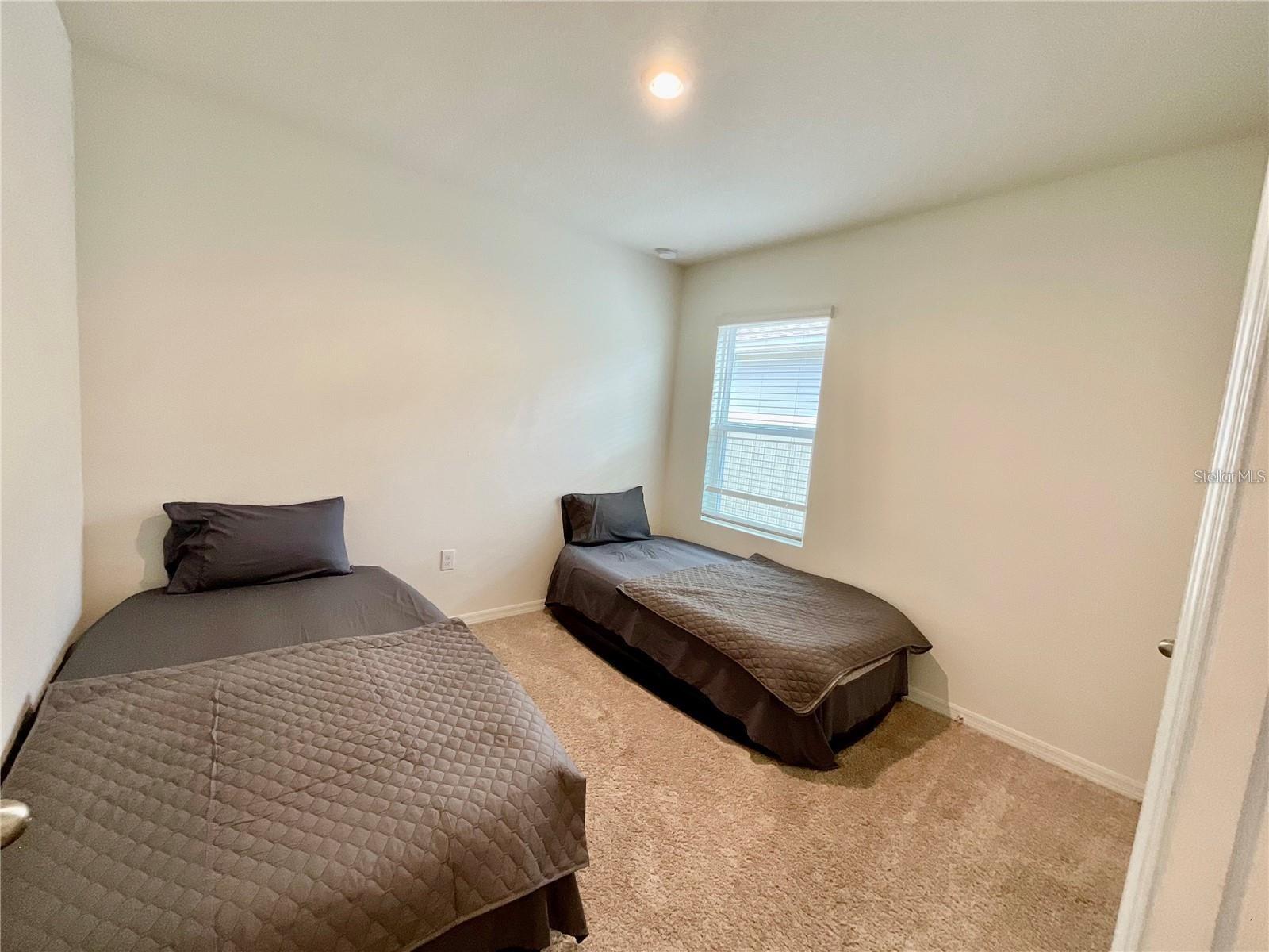 718 CHINOY RD, DAVENPORT, FL, 33837