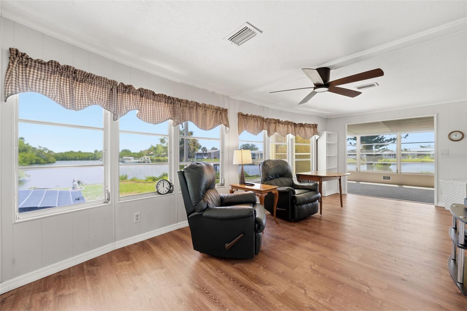 130 ISLAND POINT RD, NORTH PORT, FL, 34287