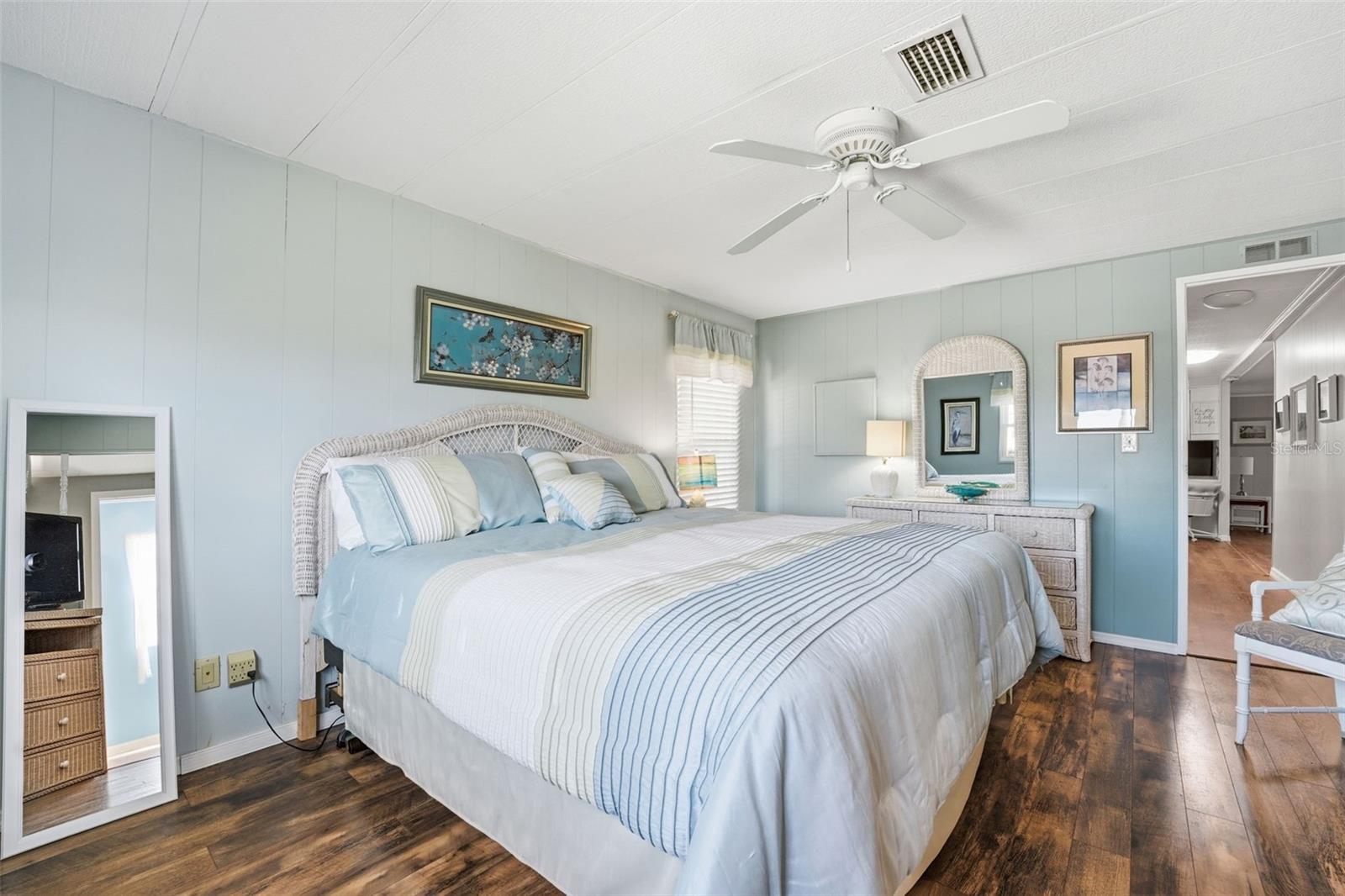 130 ISLAND POINT RD, NORTH PORT, FL, 34287