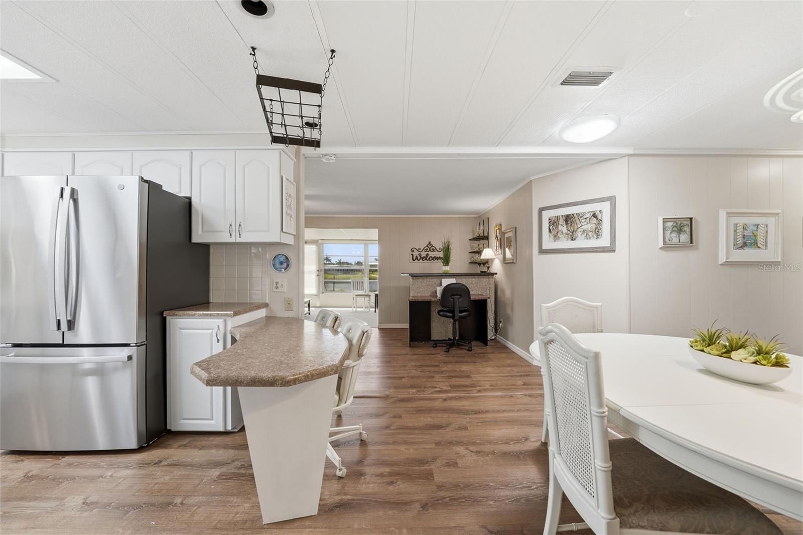 130 ISLAND POINT RD, NORTH PORT, FL, 34287