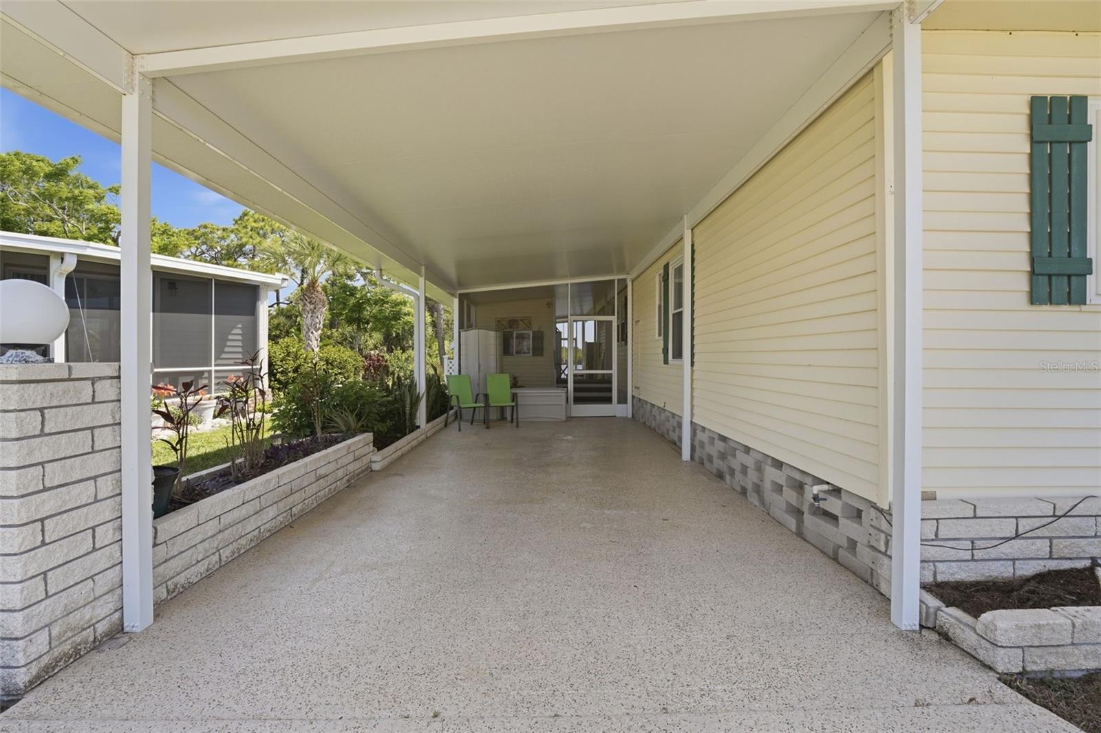 130 ISLAND POINT RD, NORTH PORT, FL, 34287