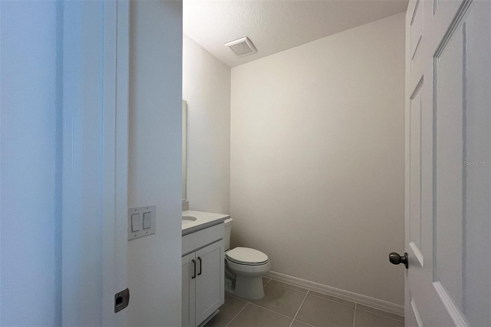 7036 ROLLING LEAF RD, GROVELAND, FL, 34736