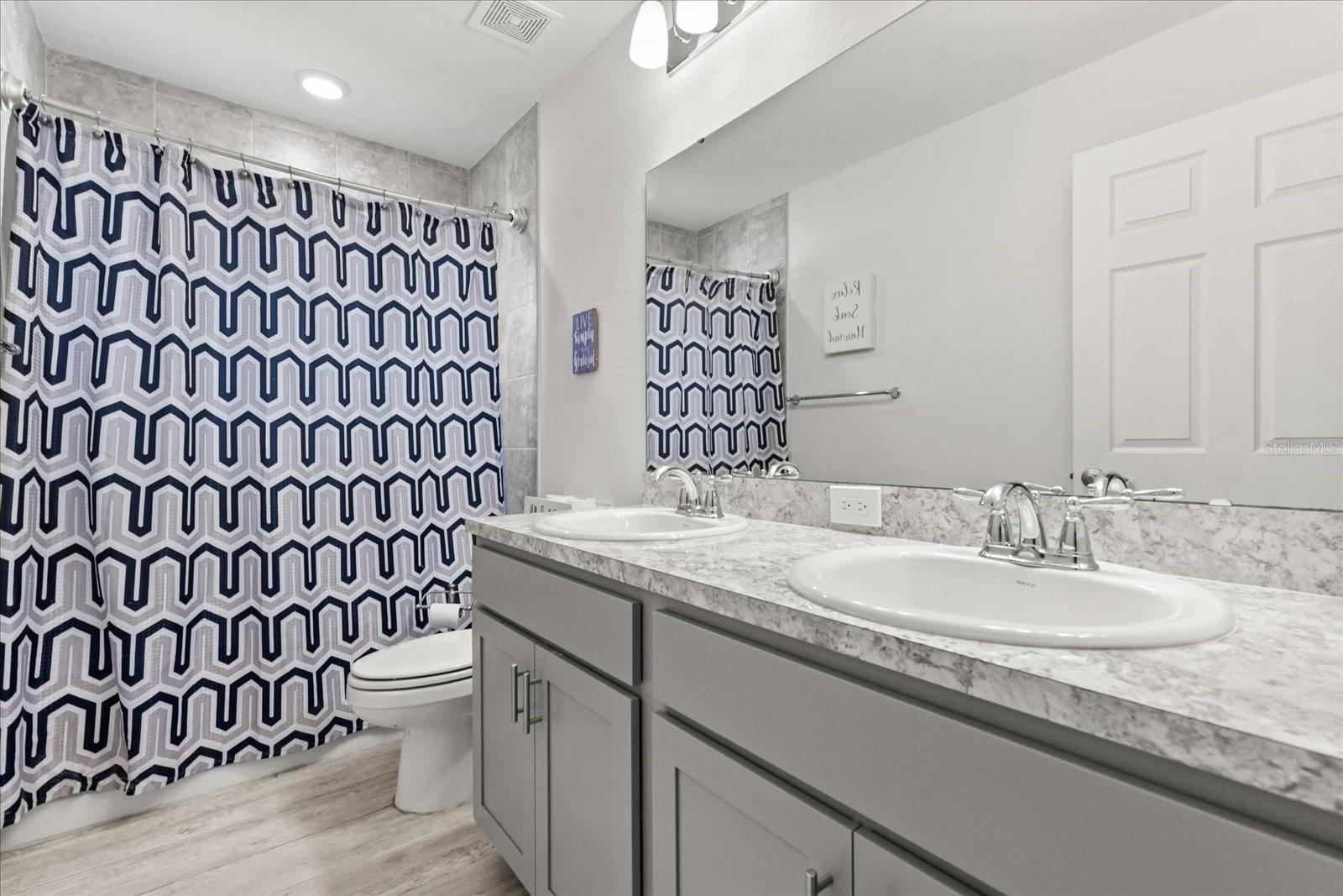 1385 MEZZAVALLE WAY, AUBURNDALE, FL, 33823