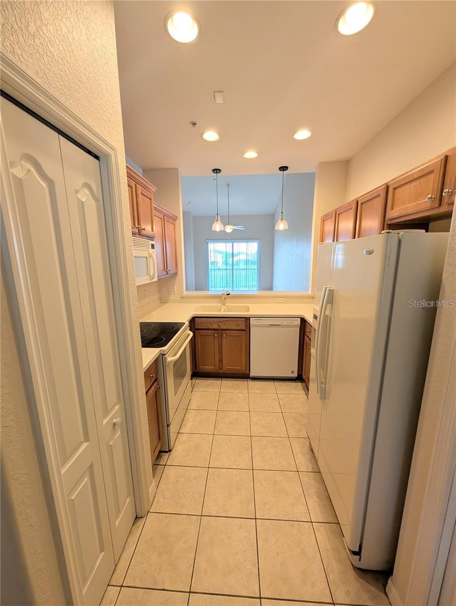 803 FAIRWAYCOVE LN #204, BRADENTON, FL, 34212