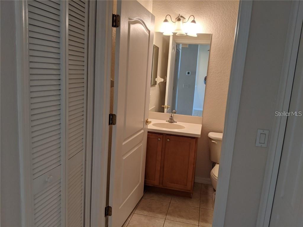803 FAIRWAYCOVE LN #204, BRADENTON, FL, 34212