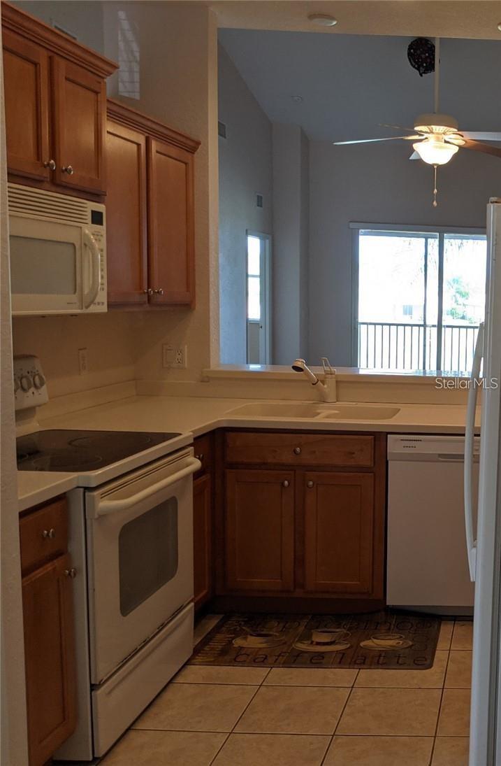 803 FAIRWAYCOVE LN #204, BRADENTON, FL, 34212
