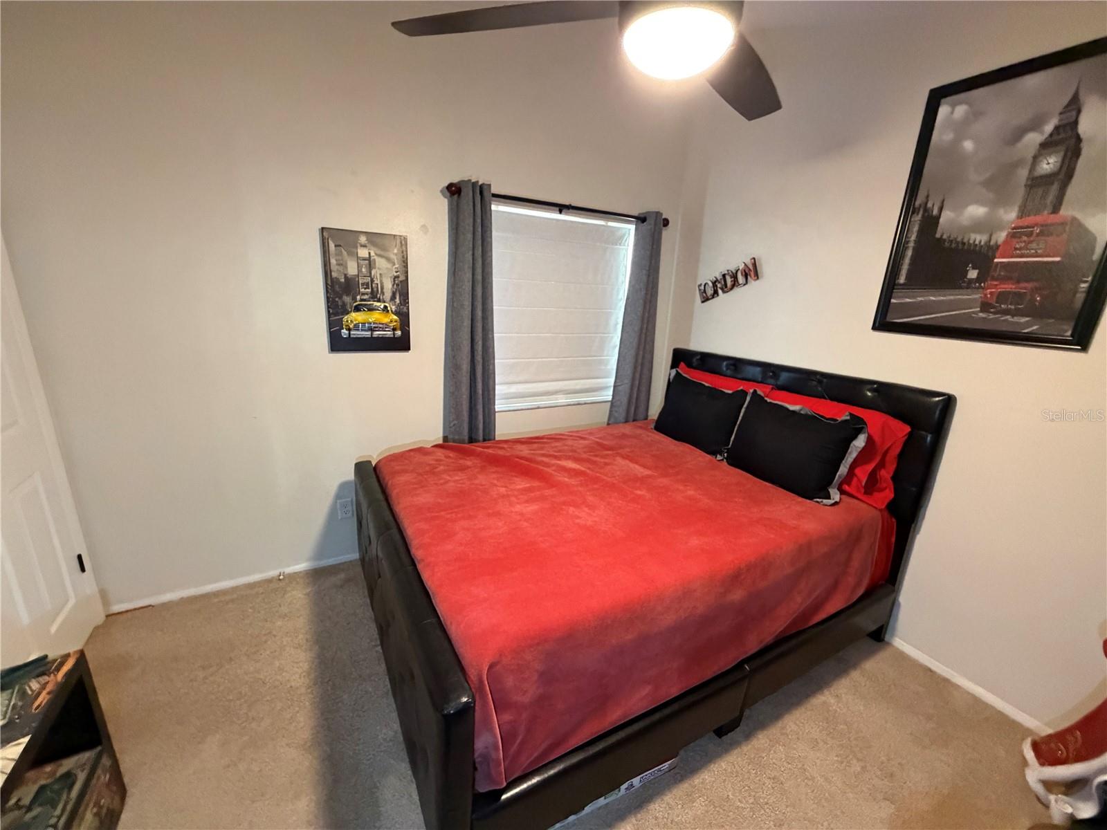 916 E CLEVELAND ST, APOPKA, FL, 32703