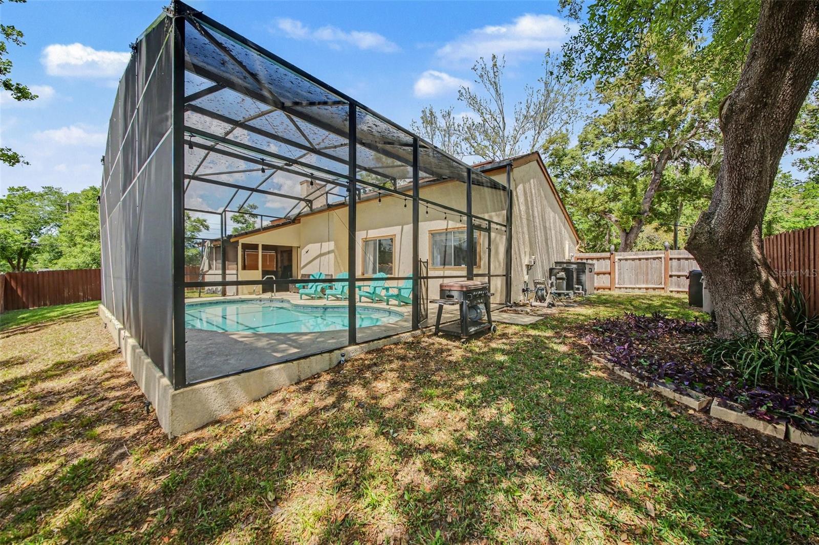 916 E CLEVELAND ST, APOPKA, FL, 32703