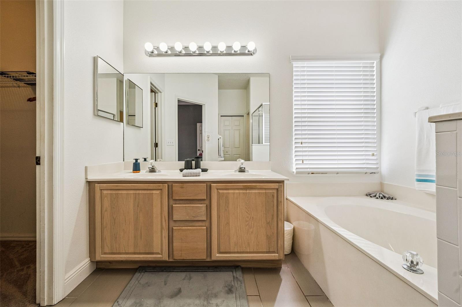 563 BAILEY CIR, DAVENPORT, FL, 33897